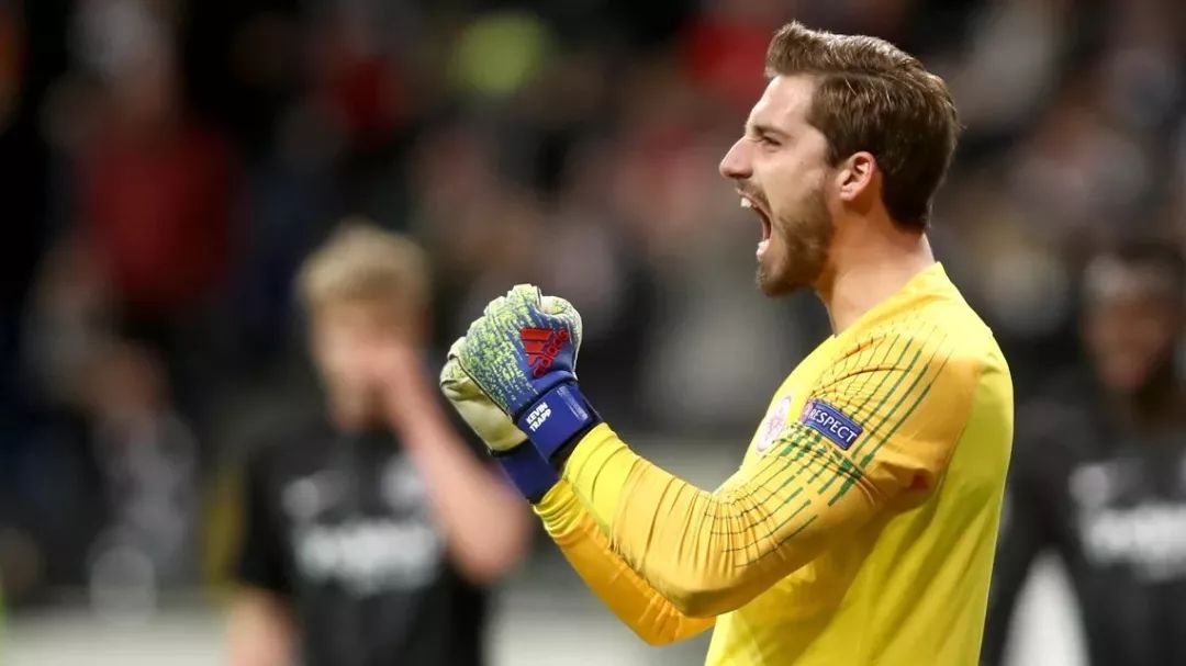 爱游戏官网-休斯敦火箭训练开放日，转会期扳平良机引欢呼，意大利杯在即，团队化学反应显著的简单介绍-爱游戏官网