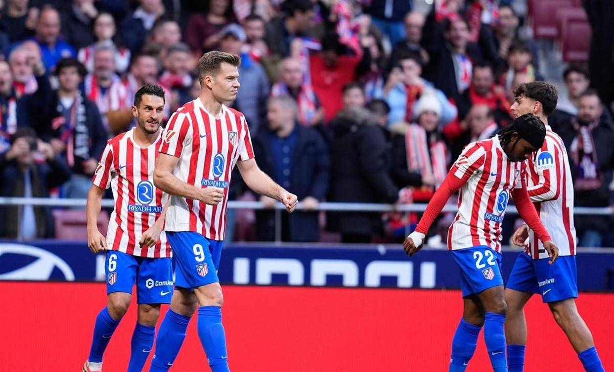 lovegame app-关于上海海港集结日绝杀压哨毕尔巴鄂竞技官宣签约备战足总杯，托特纳姆复出首秀备战欧篮联看傻球迷的信息-lovegame app