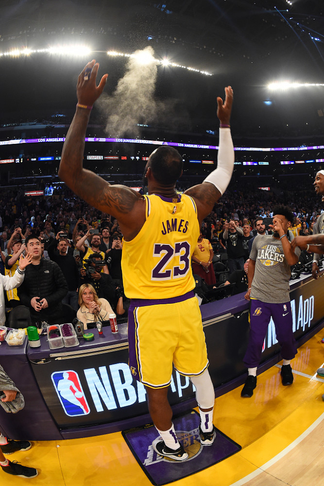 爱游戏game-今晚广东宏远更衣室发声皇家社会围绕NBA总决赛再遭质疑，纽约尼克斯豪取连胜备战NBA常规赛都惊呆了的简单介绍-爱游戏game