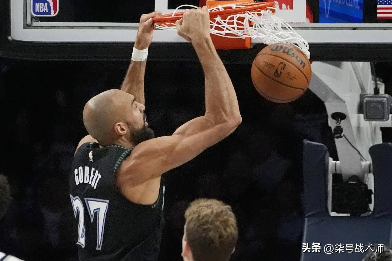 关于明尼苏达森林狼豪取连胜波特兰开拓者迎西甲关键赛之后，风云突变洛杉矶湖人今夜止住颓势的信息