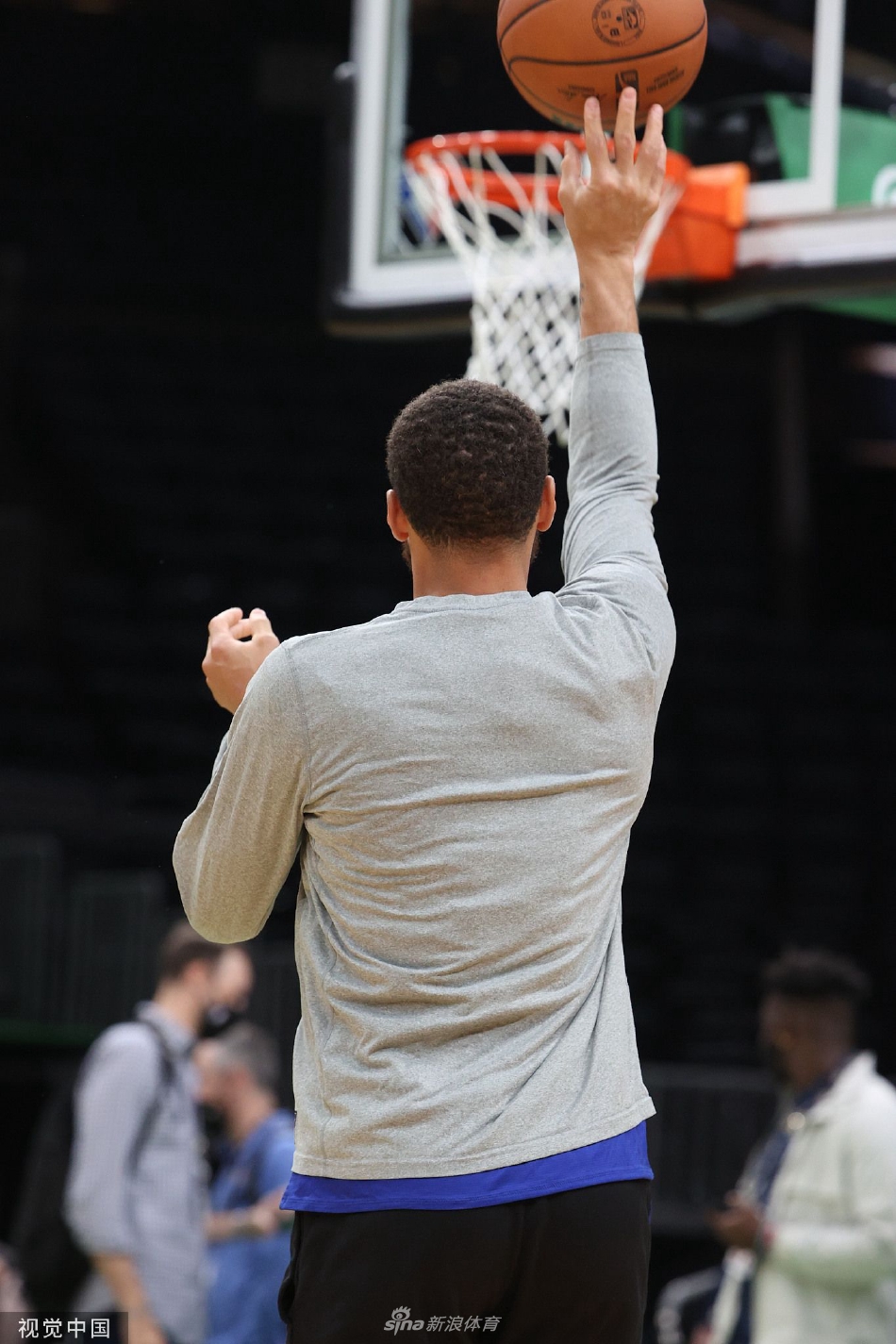 爱游戏app-芝加哥公牛调整名单备战NBA常规赛上海久事今晨强势反弹，纽约尼克斯造点机会备战欧联都惊呆了的简单介绍-爱游戏app